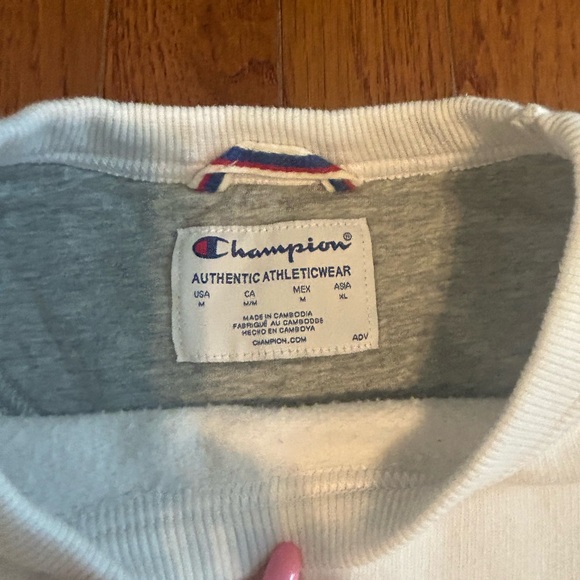 Crew neck sweatshirt by Champion - Picture 4 of 6
